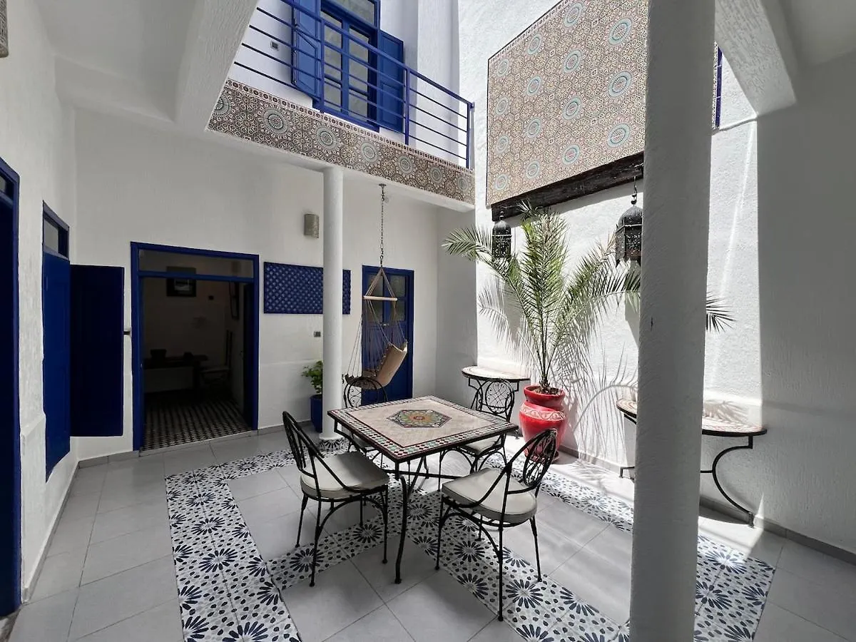 Riad De Jeanne Suvayr